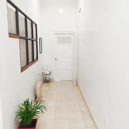 Apartamento Apto En Casa Centro Historico 3 Piso *